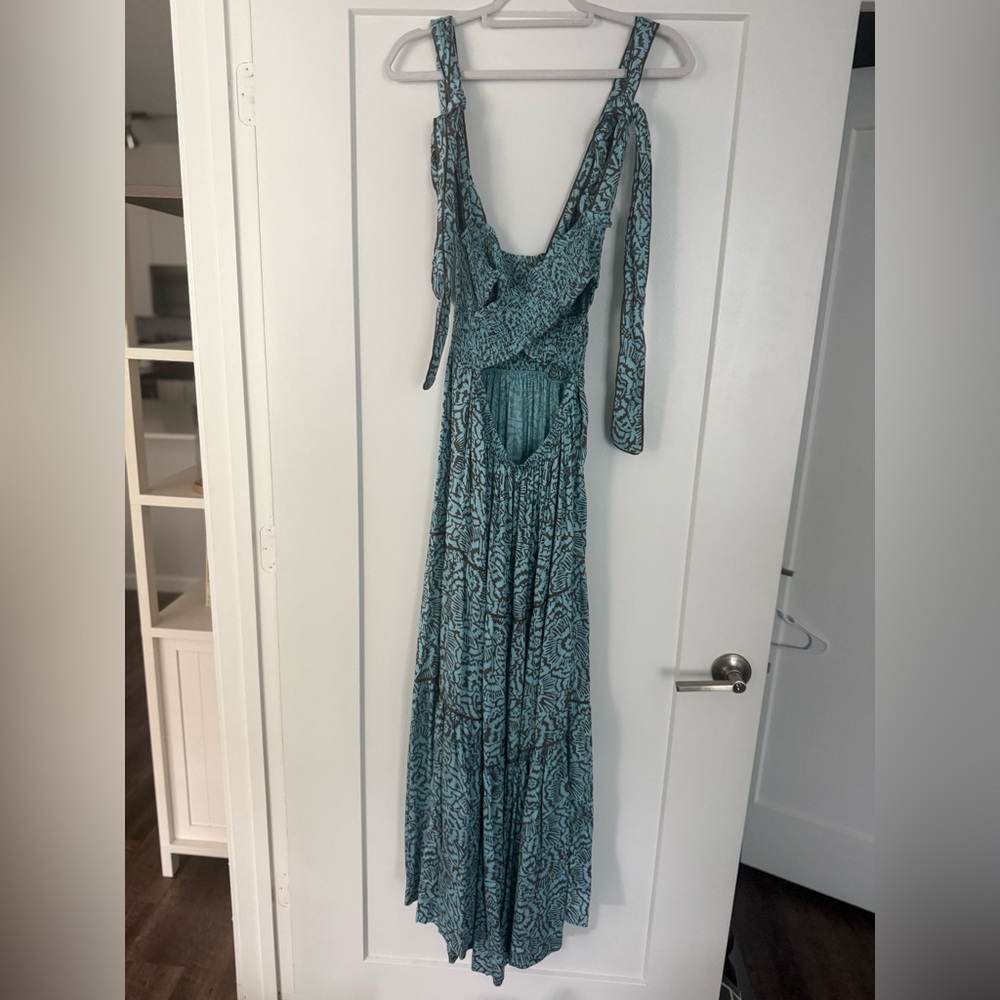 Omika Lana Maxi Dress - Picture 7 of 7